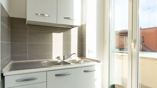 Rooms in Roma Municipio VII – Appio-Latino/Tuscolano/Cinecittà - photo 9