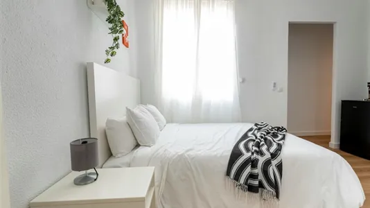 Rooms in Madrid Salamanca - photo 3