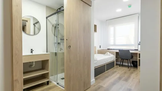 Rooms in Madrid Moncloa-Aravaca - photo 10