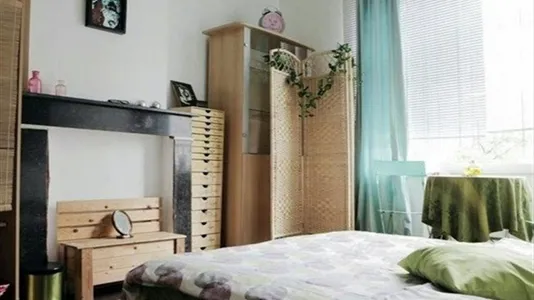 Rooms in Brussels Schaarbeek - photo 2
