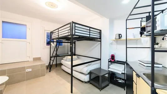 Apartments in Madrid Ciudad Lineal - photo 7