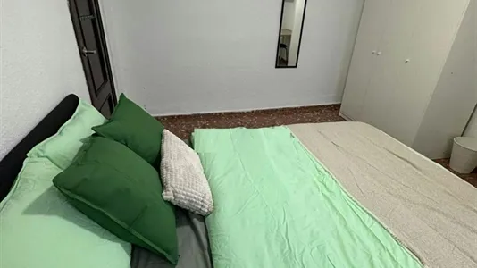 Rooms in Godelleta - photo 2