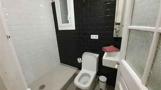 Apartments in Barcelona Ciutat Vella - photo 2