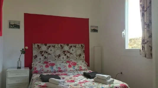 Rooms in Barcelona Ciutat Vella - photo 3