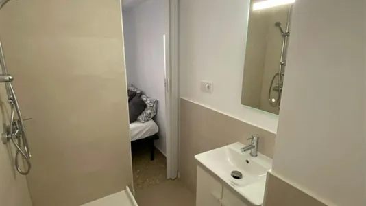Rooms in Manises - photo 5