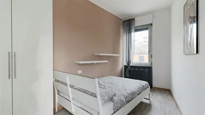 Room for rent in Milano Zona 2 - Stazione Centrale, Gorla, Turro, Greco, Crescenzago, Milan