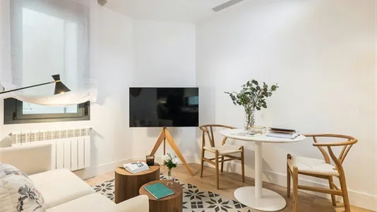 Apartments in Madrid Retiro - photo 4