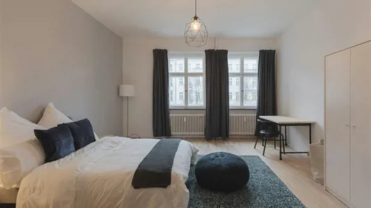 Rooms in Berlin Friedrichshain-Kreuzberg - photo 2