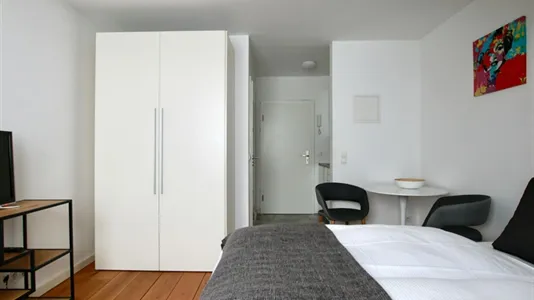 Apartments in Cologne Innenstadt - photo 7