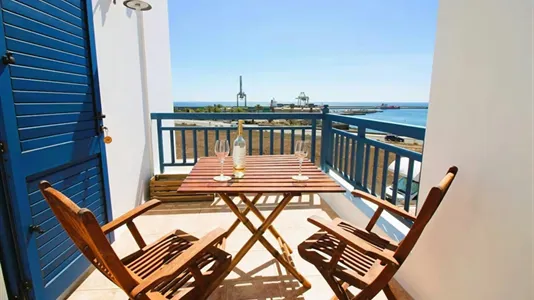 Houses in Arrecife - photo 6