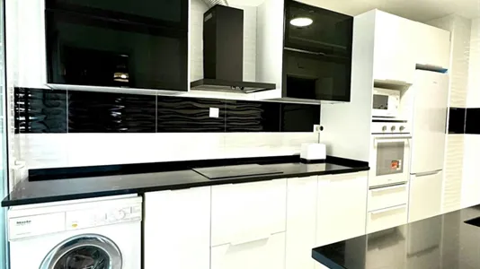 Rooms in Torremolinos - photo 9