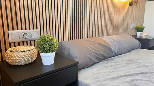 Rooms in Madrid Retiro - photo 4