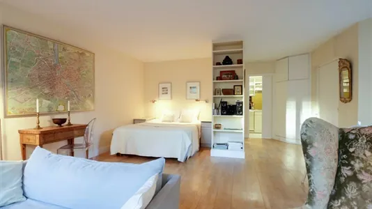 Apartments in Paris 5ème arrondissement - Latin Quarter - photo 9