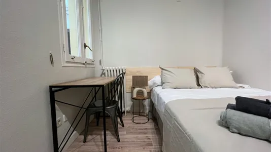 Rooms in Madrid Chamberí - photo 4