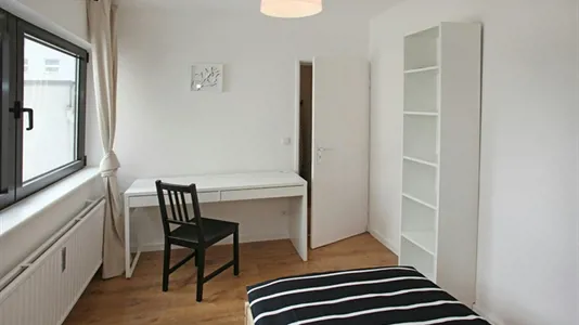 Rooms in Berlin Charlottenburg-Wilmersdorf - photo 2