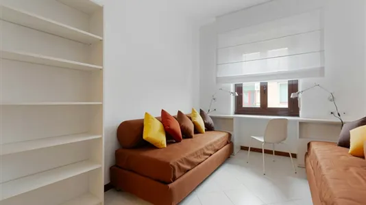 Apartments in Milano Zona 5 - Vigentino, Chiaravalle, Gratosoglio - photo 4