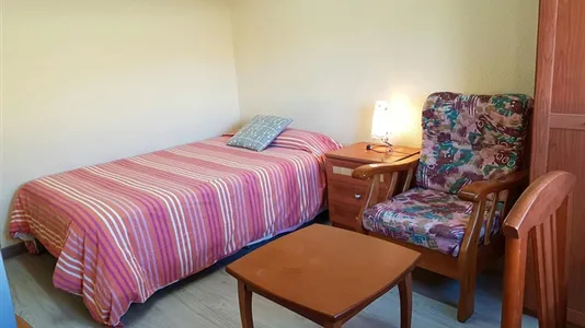 Rooms in Salamanca - photo 4