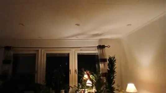 Houses in Södertälje - photo 2