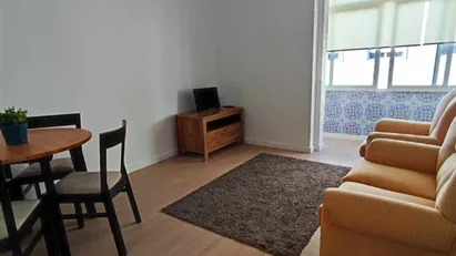 Apartment for rent in Almada, Setúbal (Distrito)