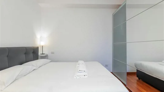 Apartments in Milano Zona 5 - Vigentino, Chiaravalle, Gratosoglio - photo 3