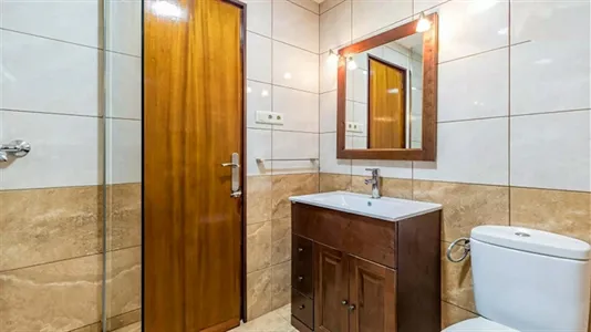 Rooms in La Torre - photo 9