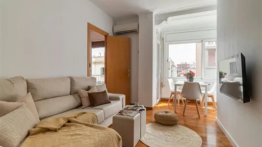 Rooms in Barcelona Eixample - photo 7