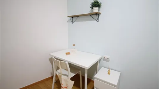 Rooms in Barcelona Sant Andreu - photo 5