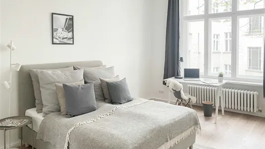 Apartments in Berlin Charlottenburg-Wilmersdorf - photo 3