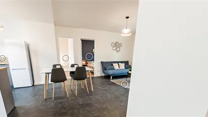 Room for rent in Grenoble, Auvergne-Rhône-Alpes