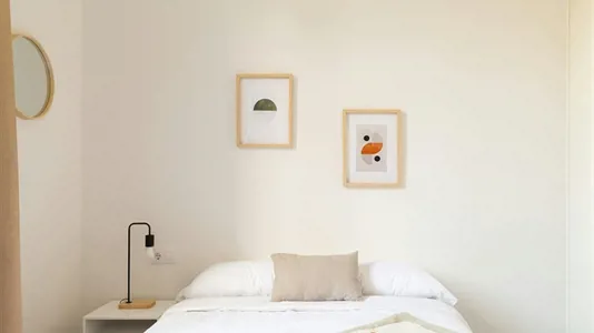 Rooms in Barcelona Les Corts - photo 2