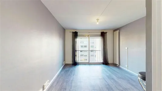 Apartments in Reims - photo 4