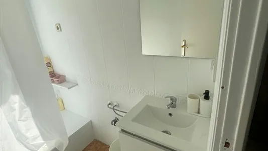 Rooms in Barcelona Sant Martí - photo 7