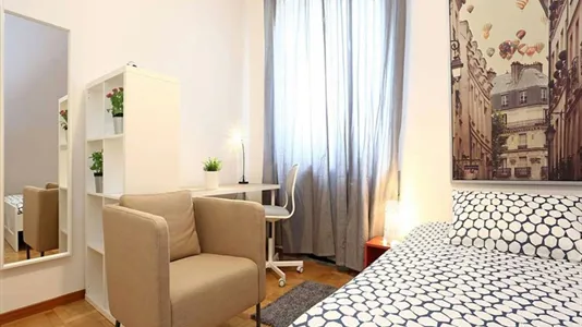 Rooms in Roma Municipio II – Parioli/Nomentano - photo 10