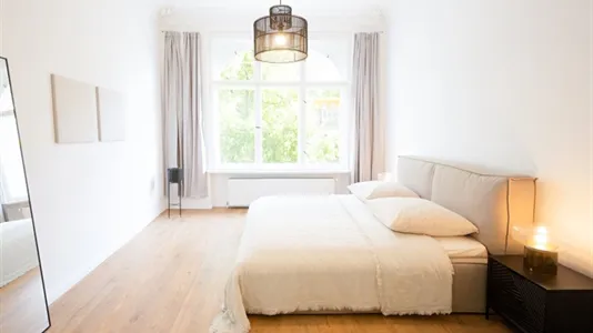 Rooms in Berlin Friedrichshain-Kreuzberg - photo 9