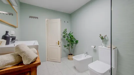 Rooms in Madrid Centro - photo 6