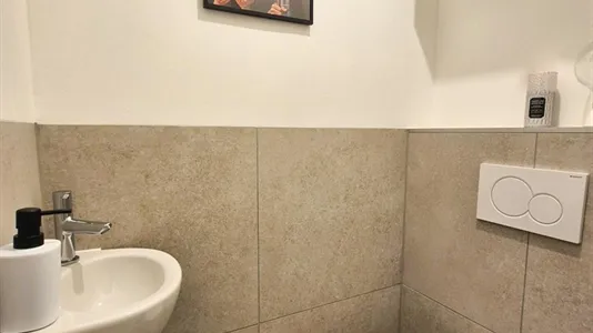 Rooms in Wien Penzing - photo 4