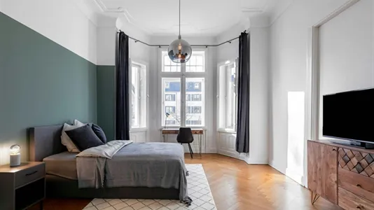 Rooms in Hamburg Nord - photo 2