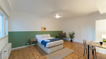 Room for rent in Madrid Retiro, Madrid