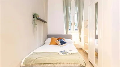 Room for rent in Milano Zona 8 - Fiera, Gallaratese, Quarto Oggiaro, Milan