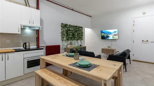 Rooms in Madrid Chamberí - photo 9