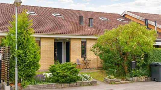 Houses in Staffanstorp - photo 5