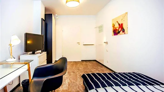 Rooms in Frankfurt Innenstadt I - photo 2