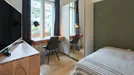 Room for rent, Munich, &lt;span class=&quot;blurred street&quot; onclick=&quot;ProcessAdRequest(13327938)&quot;&gt;&lt;span class=&quot;hint&quot;&gt;See streetname&lt;/span&gt;[xxxxxxxxxxxxx]&lt;/span&gt;