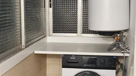 Rooms in Mislata - photo 9