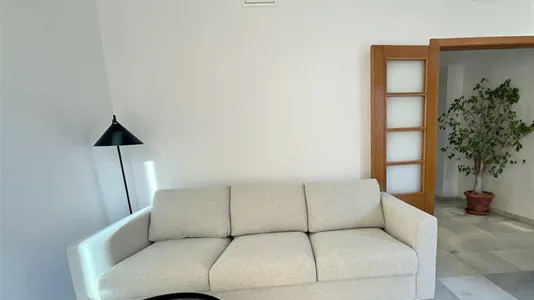 Apartments in Valencia Ciutat Vella - photo 2