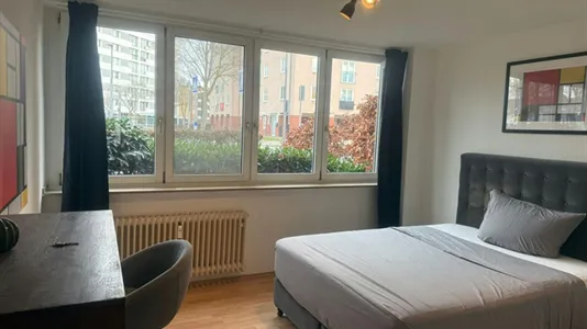 Rooms in Dusseldorf - photo 2