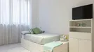 Room for rent, Milano Zona 5 - Vigentino, Chiaravalle, Gratosoglio, Milan, Viale Bligny