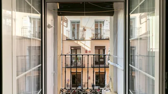 Apartments in Madrid Centro - photo 3