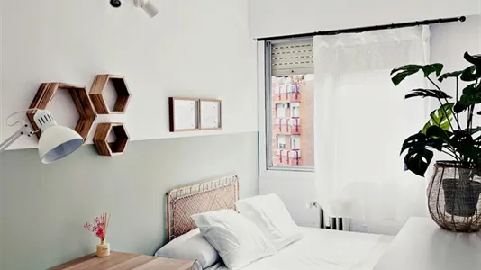Rooms in Madrid Moncloa-Aravaca - photo 1