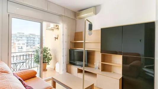 Apartments in Barcelona Eixample - photo 5